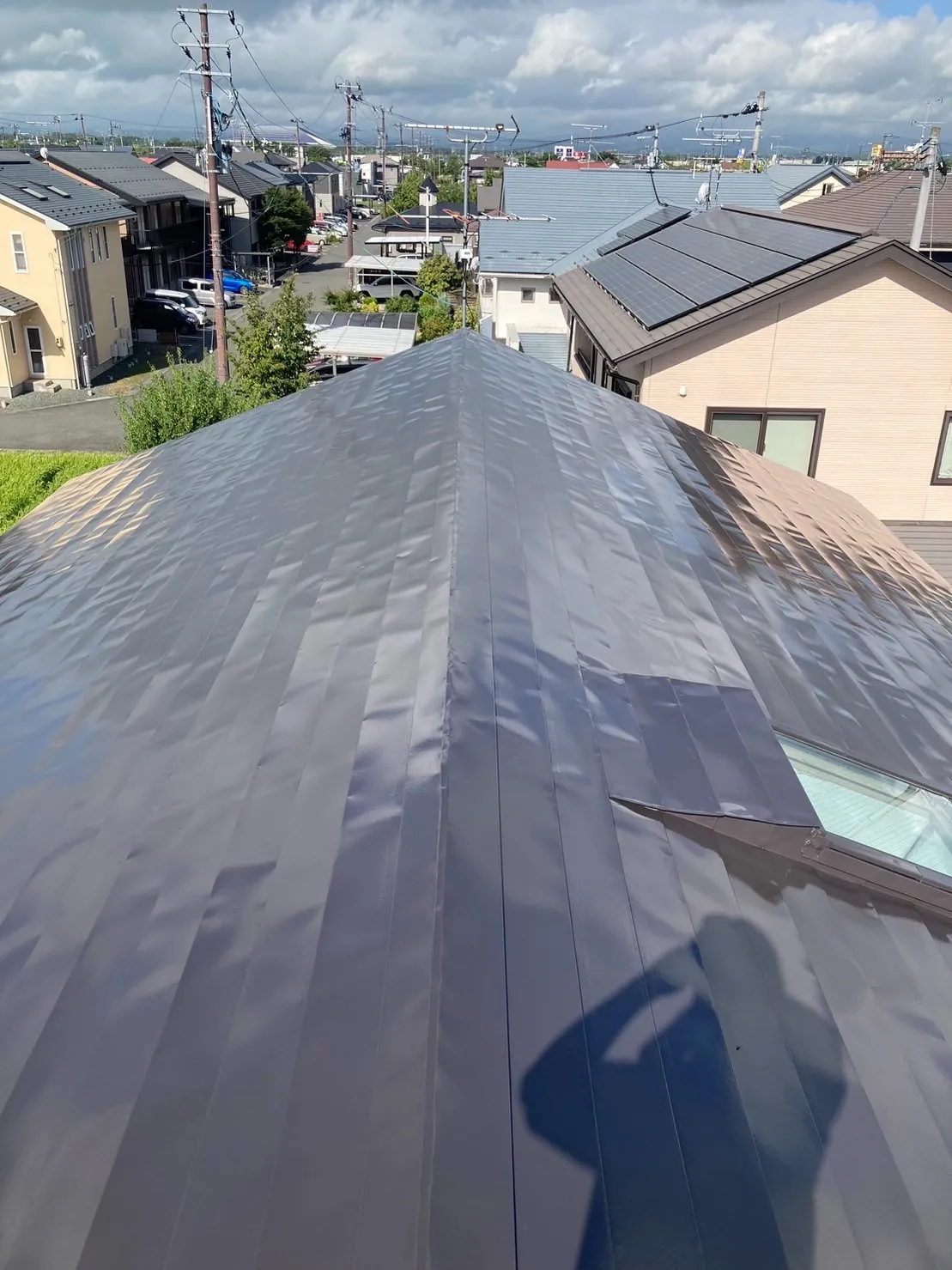 奥州市江刺地内のO様邸 屋根塗装工事